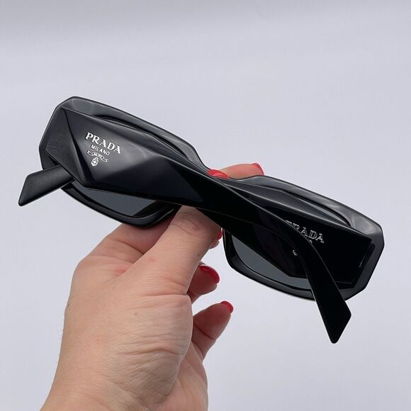 NEW PRADA Sunglasses PR17WS 1AB5S0 Black/Dark Grey Unisex - Picture 10 of 14